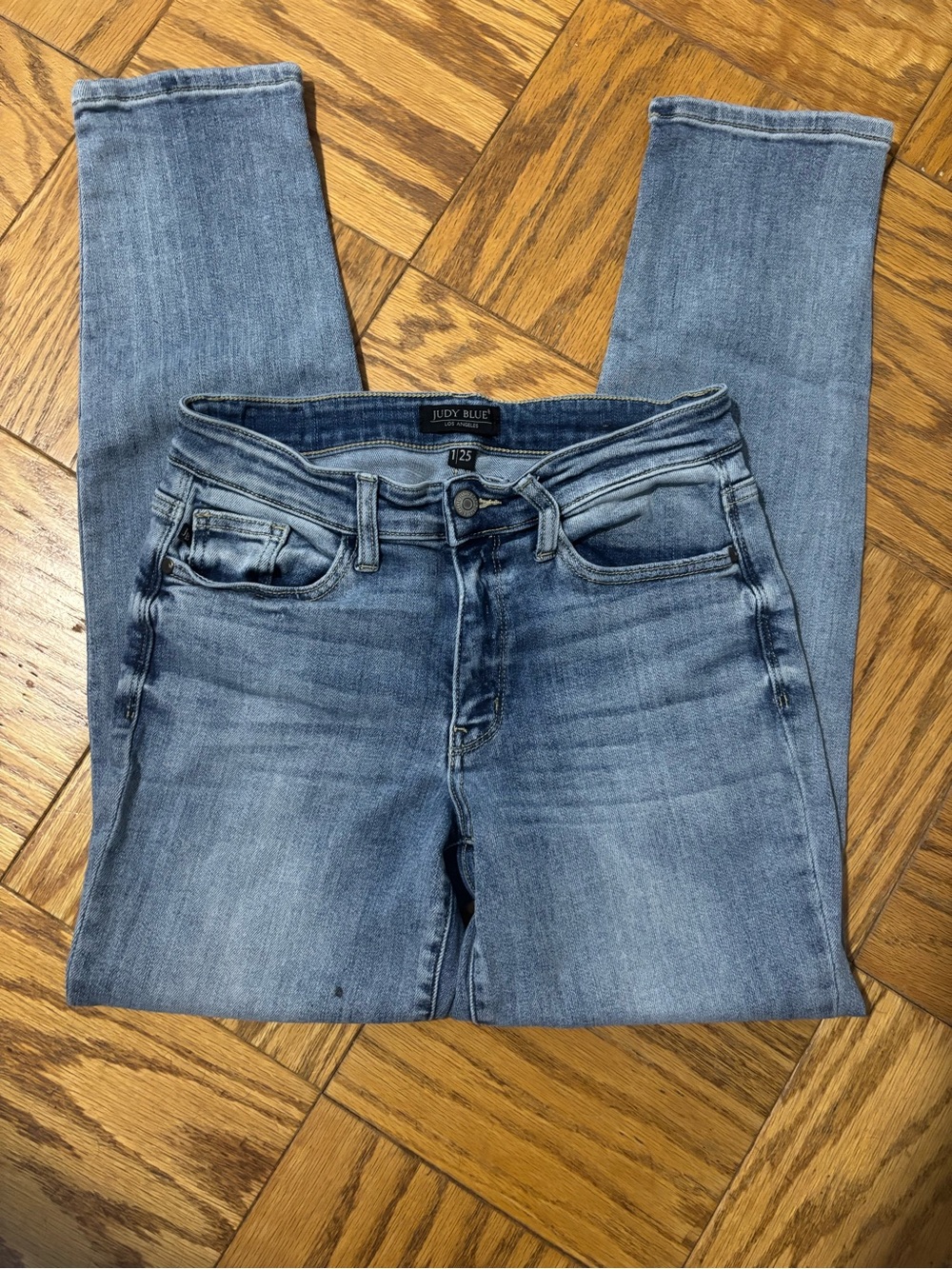 Judy Blue Mid-Rise Boyfriend Fit Jeans Medium Wash Size 1/25